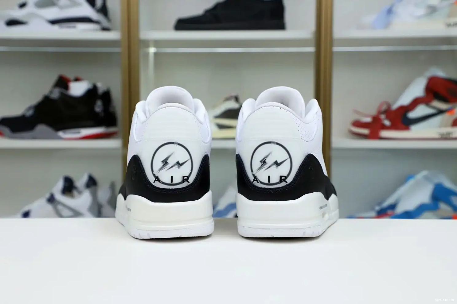 JORDAN SP 'WHITE' Kimikick X DESIGN RETRO FRAGMENT AIR 3 0718